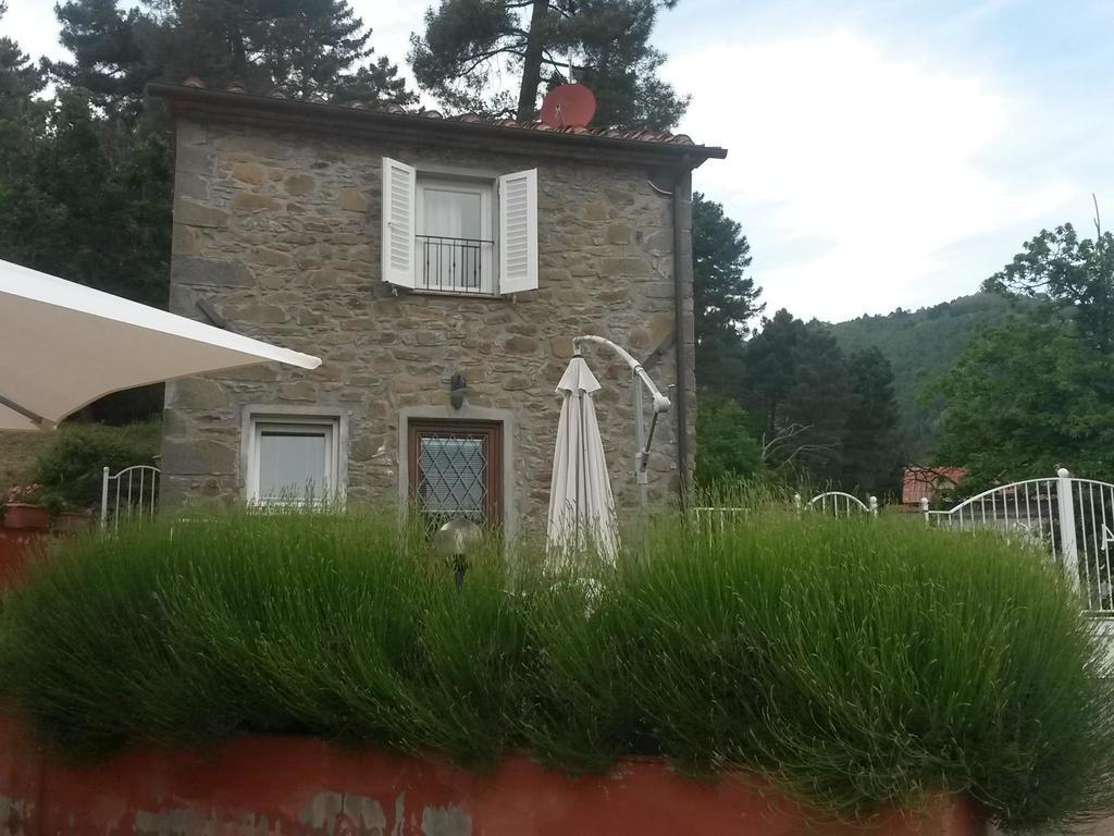 Il Fienile Di Penelope Guest House Marliana Exterior photo